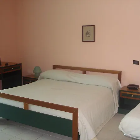 فندق Grandinetti 3*